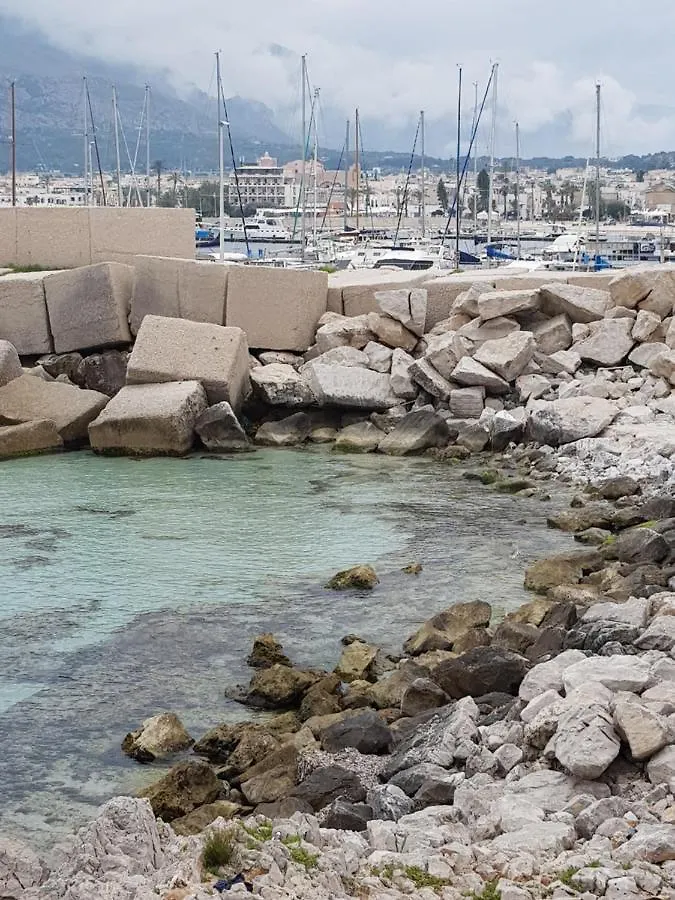 Bed and Breakfast Il Torrazzo Da Francesca San Vito Lo Capo 0*,
