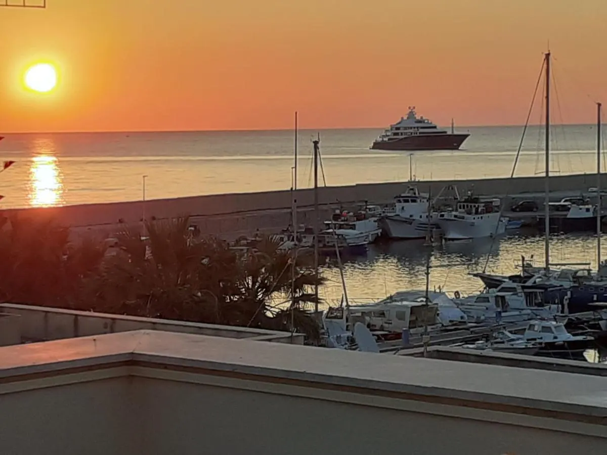 Bed and Breakfast Il Torrazzo Da Francesca San Vito Lo Capo 0*,  Italien